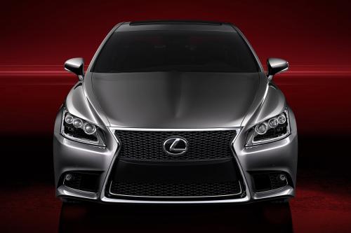Lexus LS F Sport (2013) - picture 1 of 8