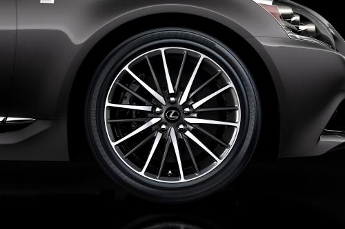 Lexus LS F Sport (2013) - picture 8 of 8