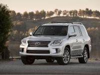 Lexus LX 570 SUV (2013) - picture 4 of 5
