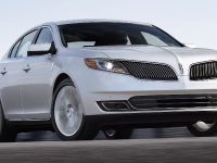 Lincoln MKS (2013) - picture 5 of 17
