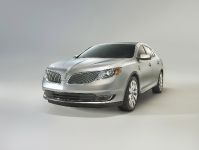 Lincoln MKS (2013) - picture 10 of 17