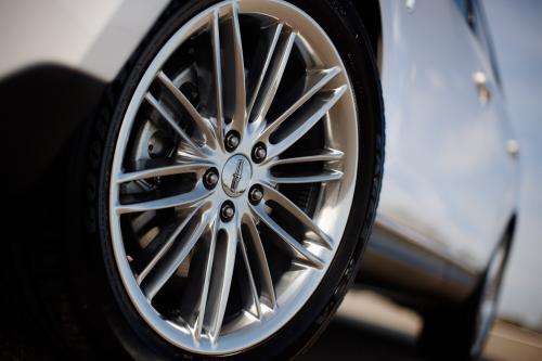 Lincoln MKT (2013) - picture 16 of 25