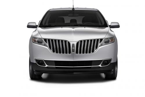 Lincoln MKX (2013) - picture 1 of 19