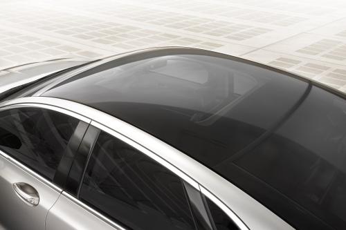 Lincoln MKZ (2013) - picture 17 of 19