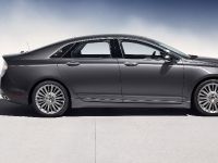 Lincoln MKZ (2013) - picture 3 of 19
