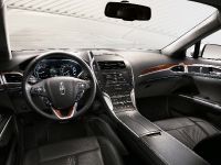 Lincoln MKZ (2013) - picture 11 of 19