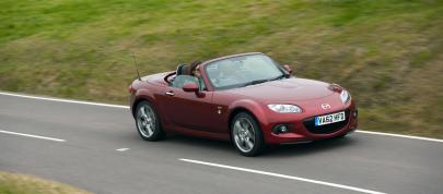 Mazda MX-5 Venture Edition (2013) - picture 4 of 6