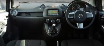 Mazda2 Venture Edition (2013) - picture 4 of 4