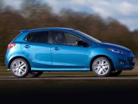 Mazda2 Venture Edition (2013) - picture 3 of 4