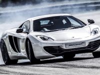 McLaren MP4-12C (2013) - picture 3 of 7