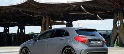 Mercedes-Benz A 45 AMG UK (2013) - picture 4 of 6