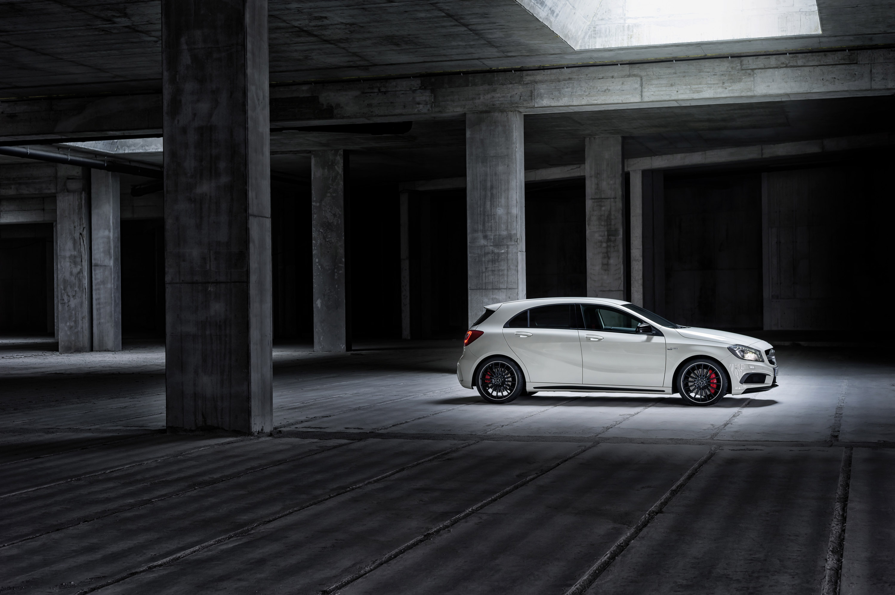 Mercedes-Benz A45 AMG