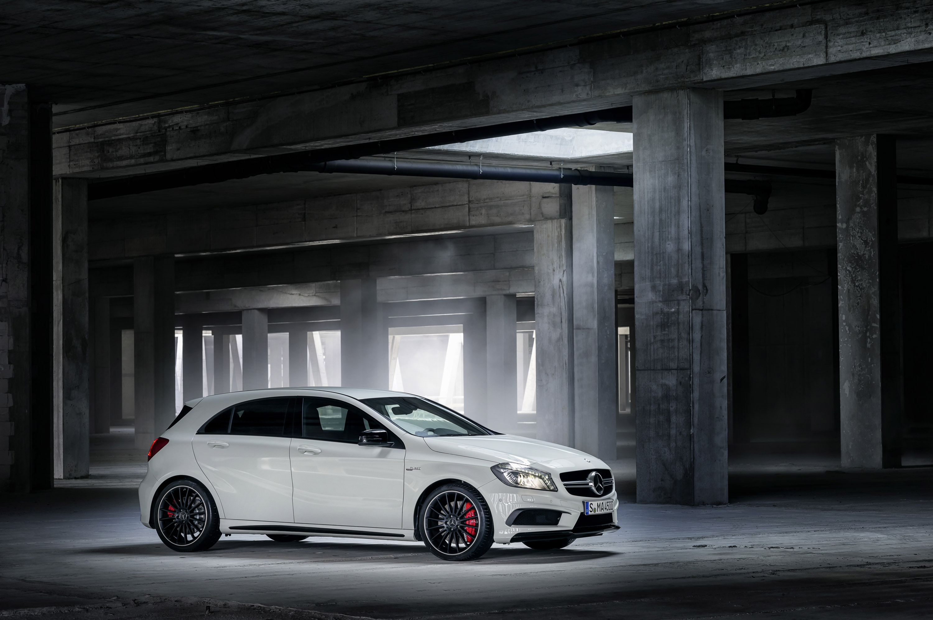 Mercedes-Benz A45 AMG