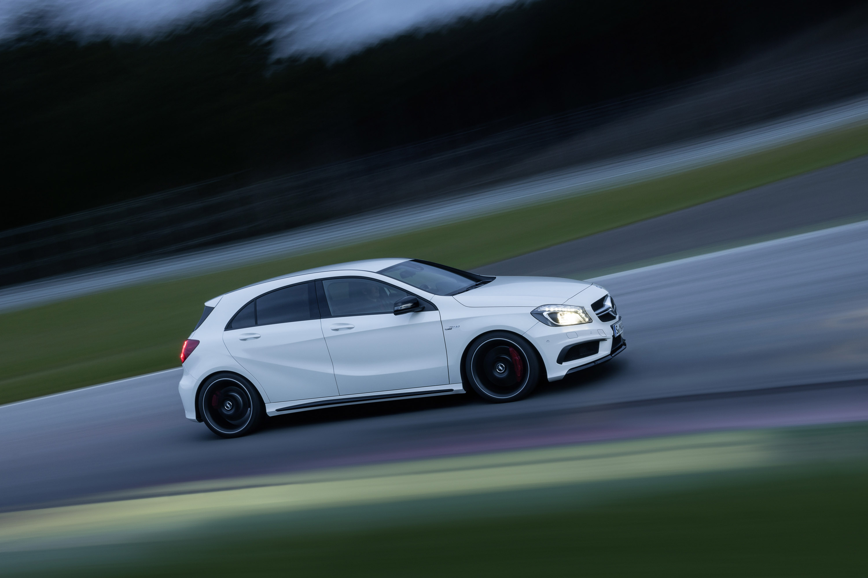 Mercedes-Benz A45 AMG