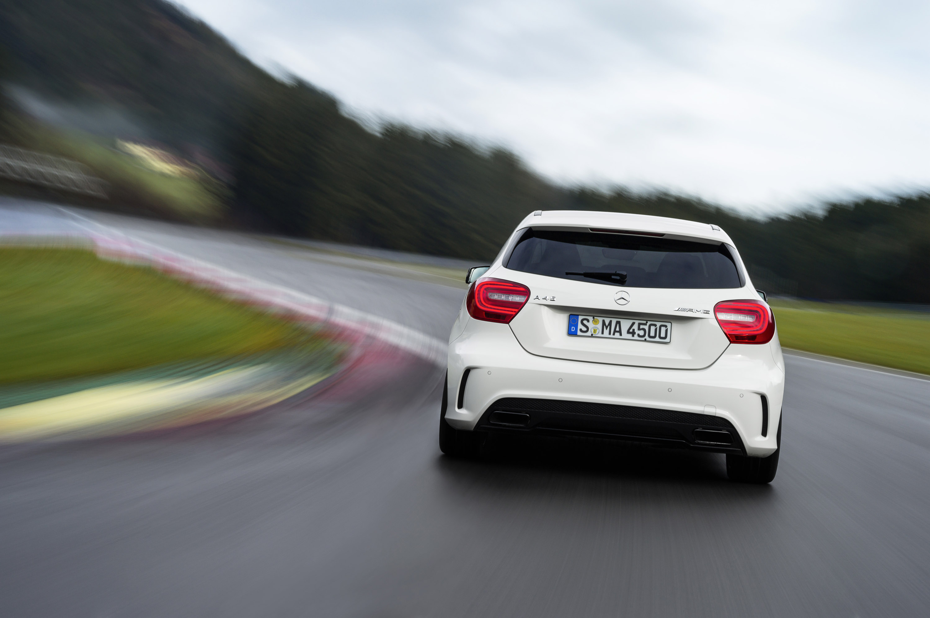 Mercedes-Benz A45 AMG