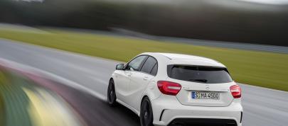 Mercedes-Benz A45 AMG (2013) - picture 20 of 24