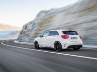 Mercedes-Benz A45 AMG (2013) - picture 3 of 24