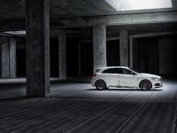 Mercedes-Benz A45 AMG (2013) - picture 7 of 24