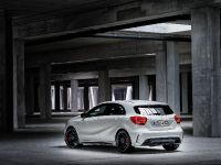 Mercedes-Benz A45 AMG (2013)