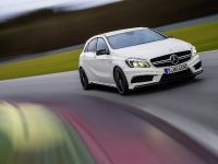 Mercedes-Benz A45 AMG (2013) - picture 18 of 24