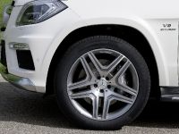 Mercedes-Benz GL 63 AMG (2013) - picture 19 of 24