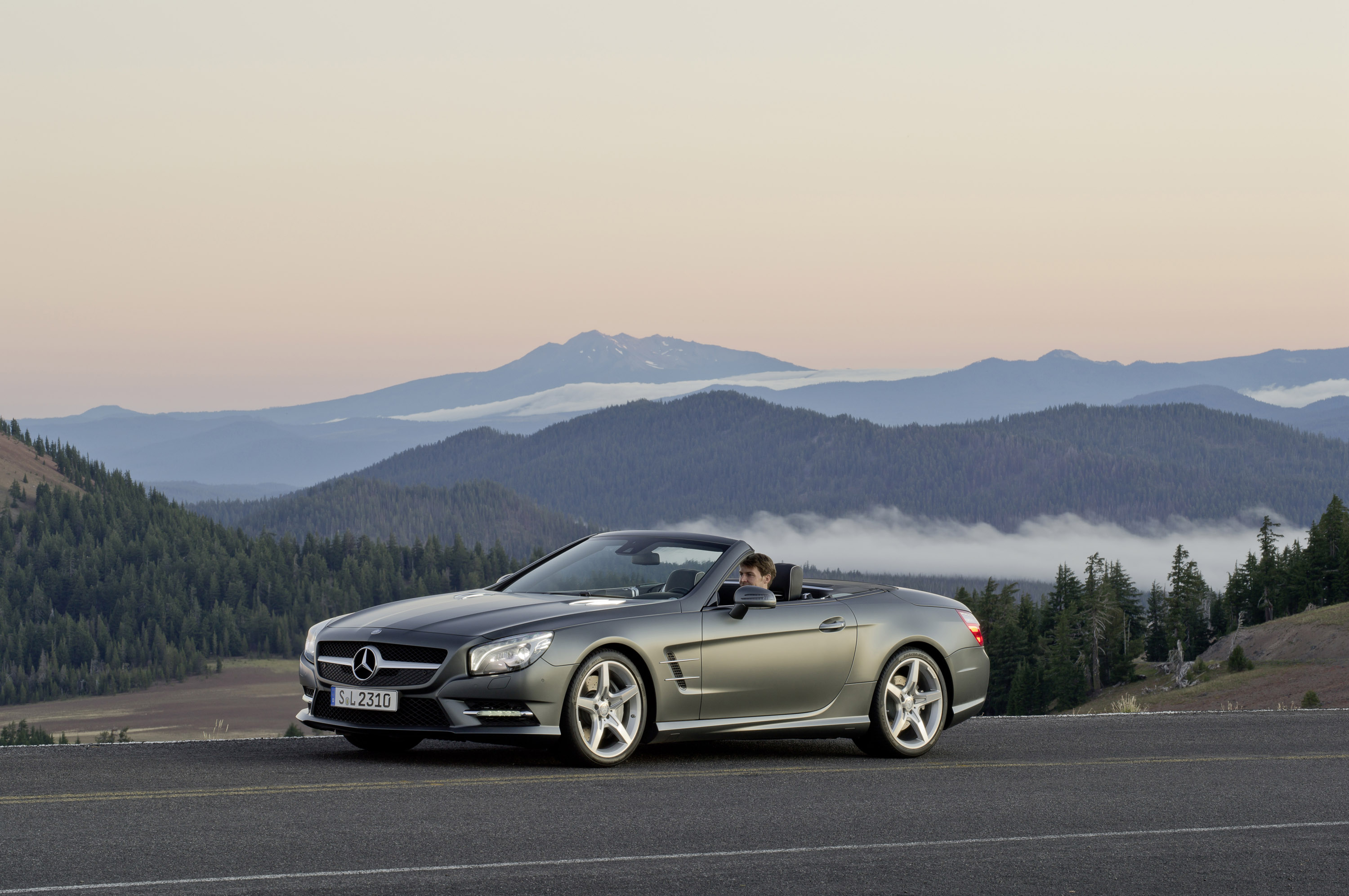 Mercedes-Benz SL-Class