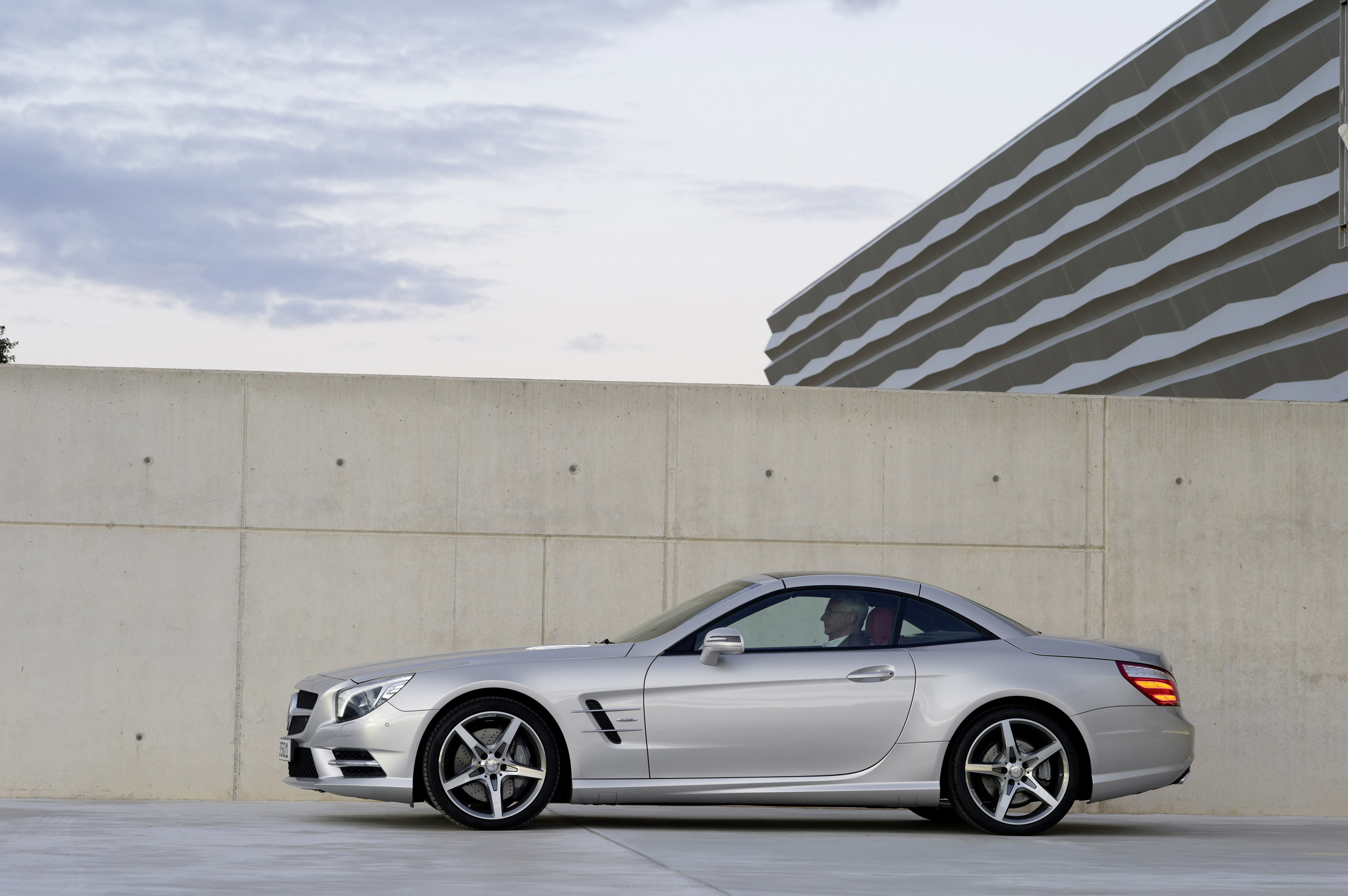 Mercedes-Benz SL-Class