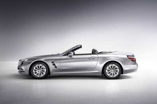 Mercedes-Benz SL-Class (2013) - picture 41 of 68