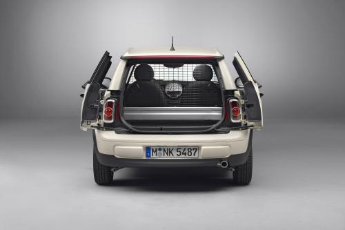 MINI Clubvan (2013) - picture 17 of 20