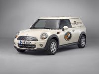 MINI Clubvan (2013) - picture 3 of 20