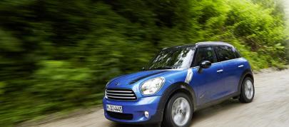 MINI Cooper Countryman ALL4 (2013) - picture 12 of 39