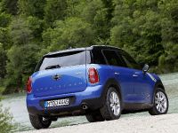 MINI Cooper Countryman ALL4 (2013)