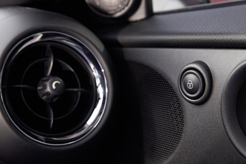 MINI Cooper S Paceman ALL4 (2013) - picture 40 of 54