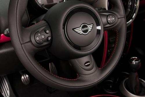 MINI Countryman John Cooper Works (2013) - picture 17 of 20