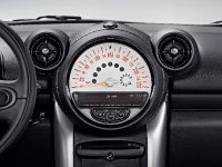 MINI Countryman (2013) - picture 8 of 14