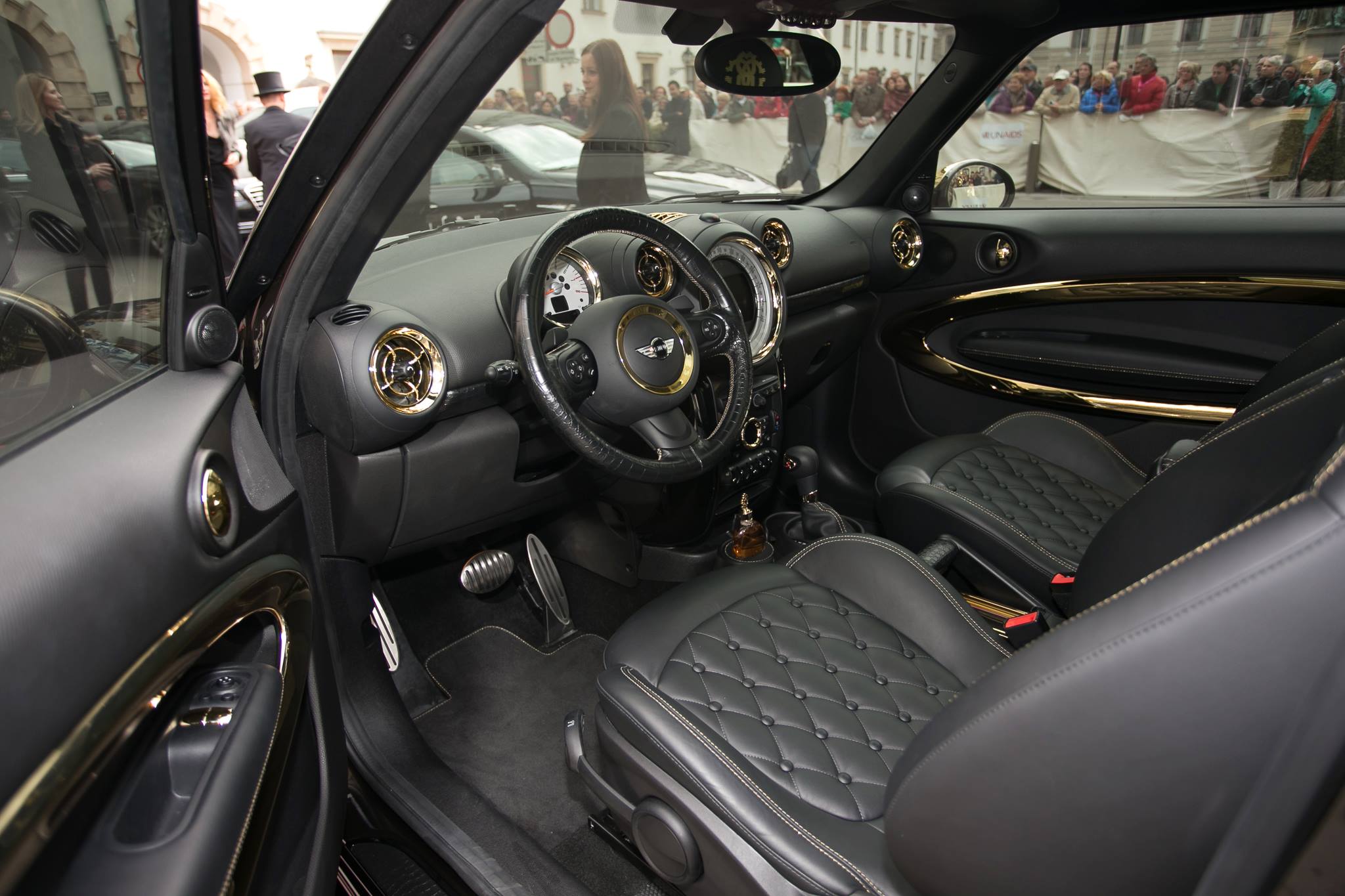 MINI Paceman by Roberto Cavalli