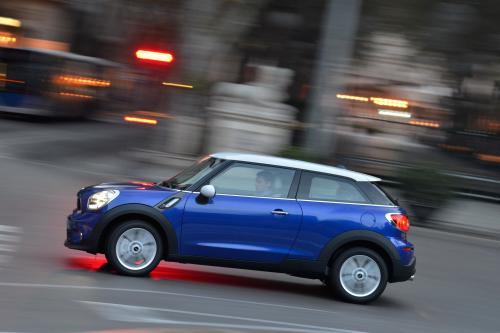 MINI Paceman UK (2013) - picture 8 of 34