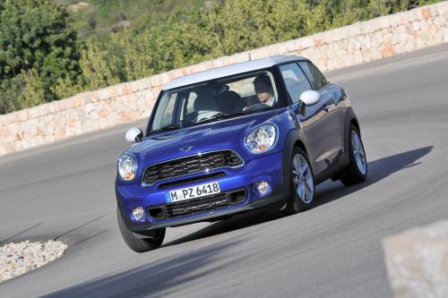 MINI Paceman UK (2013) - picture 32 of 34
