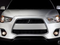 Mitsubishi Outlander Sport (2013) - picture 7 of 9