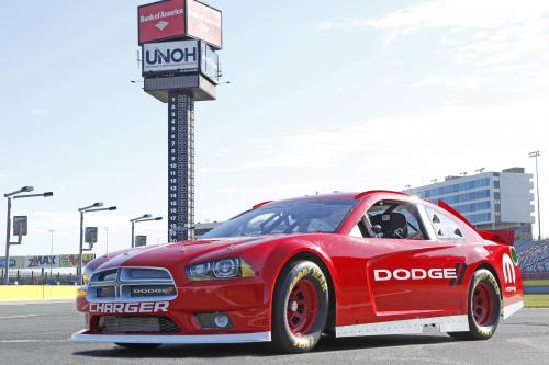 NASCAR Sprint Cup Dodge Charger (2013) - picture 1 of 3