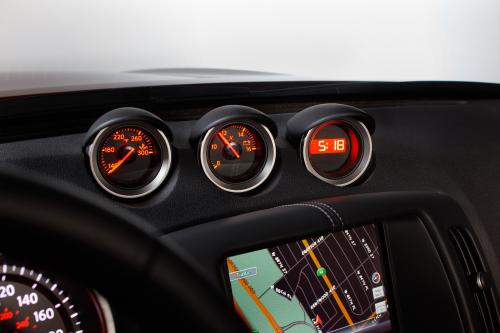 Nissan 370Z (2013) - picture 16 of 16