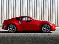 Nissan 370Z (2013) - picture 7 of 16