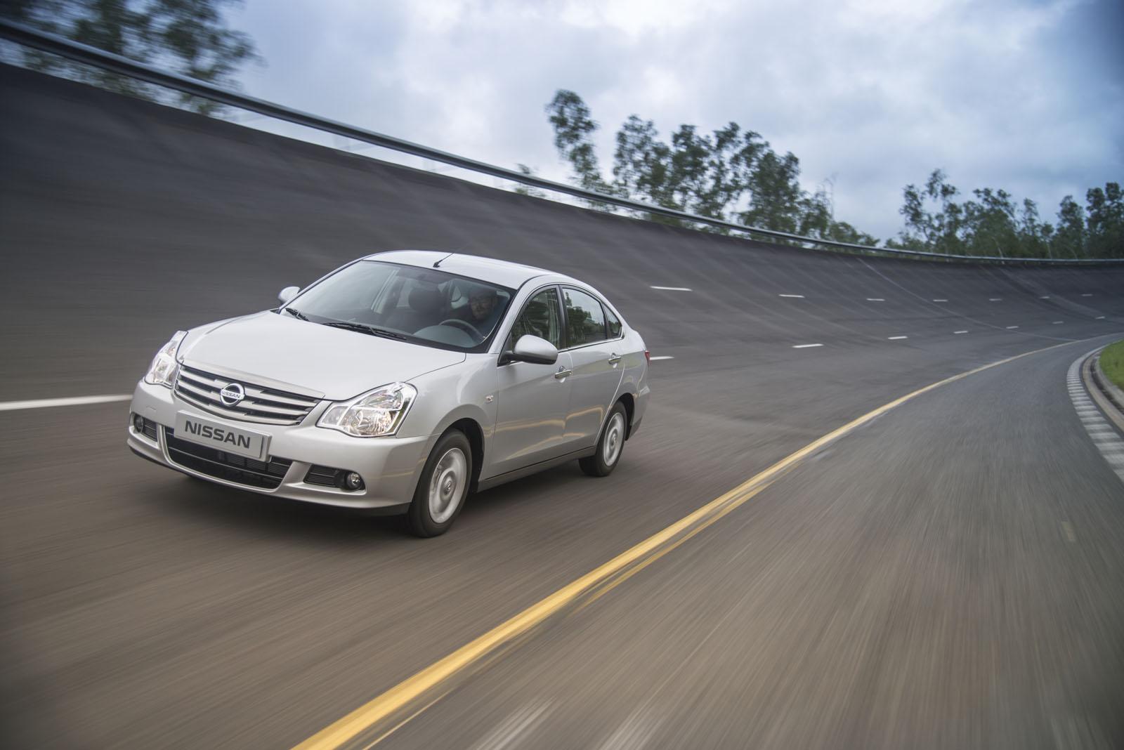 Nissan Almera