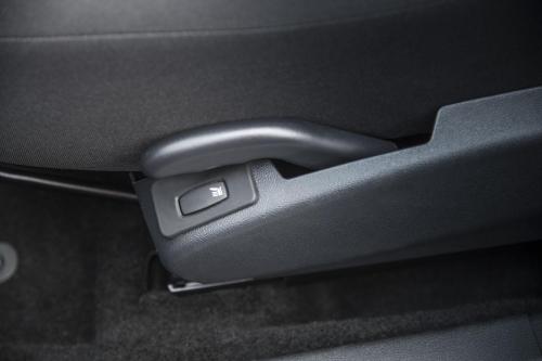 Nissan Almera (2013) - picture 24 of 31