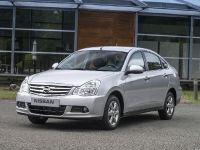 Nissan Almera (2013) - picture 1 of 31