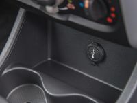 Nissan Almera (2013) - picture 21 of 31