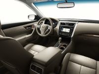 Nissan Altima Sedan (2013)