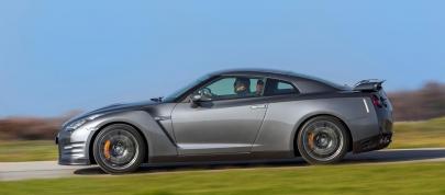 Nissan GT-R Gentleman Edition (2013) - picture 7 of 19
