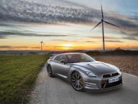 Nissan GT-R Gentleman Edition (2013) - picture 5 of 19