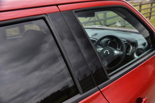 Nissan Juke N-Tec UK (2013) - picture 9 of 19